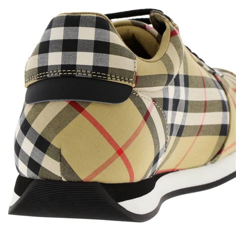 scarpe burberry outlet